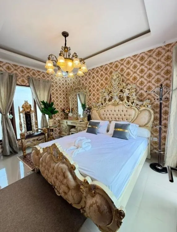 Veeka Villa Nusa Dua